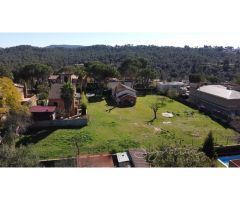 Parcela inigualable de 2048 m2 en la mejor zona de Valldoreix (Sant Cugat)