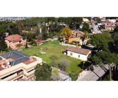 Parcela inigualable de 2048 m2 en la mejor zona de Valldoreix (Sant Cugat)