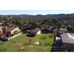 Parcela inigualable de 2048 m2 en la mejor zona de Valldoreix (Sant Cugat)