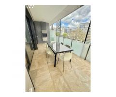 Exclusivo piso de 4 habitaciones con terraza en Volpelleres (Sant Cugat)