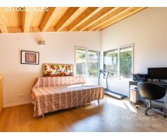 Exclusiva vivienda de diseño contemporáneo con piscina privada y alta eficiencia