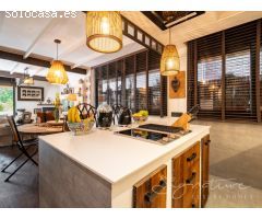 Exclusiva planta baja de diseño contemporáneo con terraza privada en la