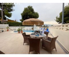 FANTÁSTICA VILLA EN ALBIR CON EXCELENTE VISTA