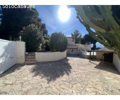 FANTÁSTICA VILLA EN ALBIR CON EXCELENTE VISTA