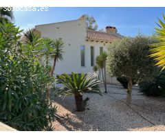 FANTÁSTICA VILLA EN ALBIR CON EXCELENTE VISTA