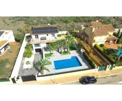 IMPRESIONANTE VILLA