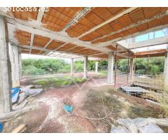 Encantadora Villa Independiente de Estilo Andaluz en El Rosario, Marbella