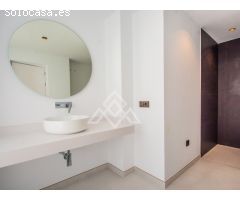 FANTÁSTICA VILLA EN ALBIR CON EXCELENTE VISTA