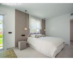 FANTÁSTICA VILLA EN ALBIR CON EXCELENTE VISTA
