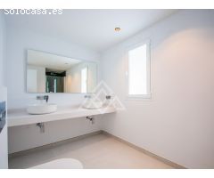 FANTÁSTICA VILLA EN ALBIR CON EXCELENTE VISTA
