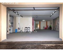 Exclusiva Villa Independiente con Impresionantes Vistas y Máxima Comodidad