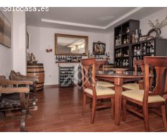 Exclusiva Villa Independiente con Impresionantes Vistas y Máxima Comodidad