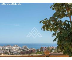 Exclusiva Villa Independiente con Impresionantes Vistas y Máxima Comodidad