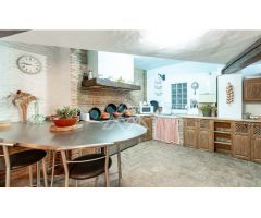 FANTÁSTICA VILLA EN ALBIR CON EXCELENTE VISTA