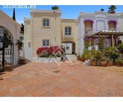 Estudio con terraza en primera línea de playa - Hotel PYR, Fuengirola