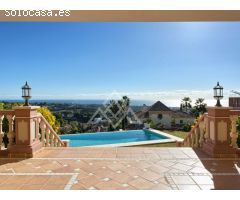 Estudio con terraza en primera línea de playa - Hotel PYR, Fuengirola