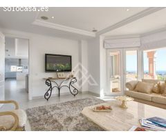 Estudio con terraza en primera línea de playa - Hotel PYR, Fuengirola