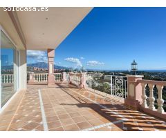 Estudio con terraza en primera línea de playa - Hotel PYR, Fuengirola