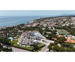 Espectacular Piso Reformado con Vistas al Mar en Riviera