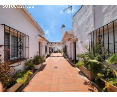 Encantador apartamento reformado en el corazón de Puerto Banús