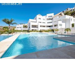Exclusivo Ático Dúplex de 3 Dormitorios en Los Flamingos