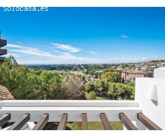 Exclusivo Ático Dúplex de 3 Dormitorios en Los Flamingos
