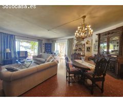 Villa de Ensueño para Golfistas con Vistas Panorámicas en Puerto del Almendro,