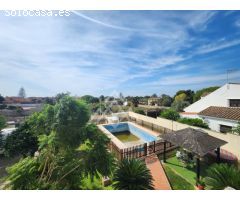 Villa de Ensueño para Golfistas con Vistas Panorámicas en Puerto del Almendro,