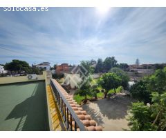 Villa de Ensueño para Golfistas con Vistas Panorámicas en Puerto del Almendro,