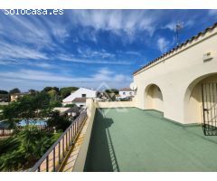 Villa de Ensueño para Golfistas con Vistas Panorámicas en Puerto del Almendro,