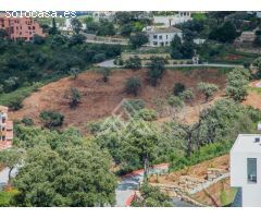 Villa de Ensueño para Golfistas con Vistas Panorámicas en Puerto del Almendro,