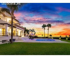 Villa de Ensueño para Golfistas con Vistas Panorámicas en Puerto del Almendro,