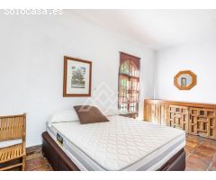 Villa de Ensueño para Golfistas con Vistas Panorámicas en Puerto del Almendro,