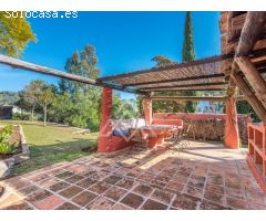 Villa de Ensueño para Golfistas con Vistas Panorámicas en Puerto del Almendro,