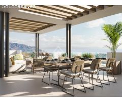 Impresionante Ático Dúplex con Piscina Privada y Vistas Panorámicas en La