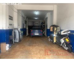 LOCAL COMERCIAL PER INVERSORS A DOMENY