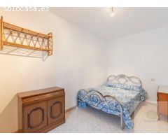 Casa en el centro de Moreda