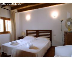Vvienda residencial unifamiliar con gran terreno