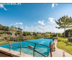 Chalet mallorquín con piscina y vistas en Inca