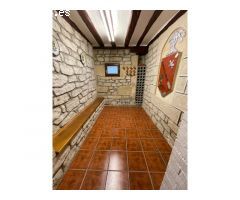 Chalet en Urbanización con piscina.