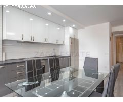 Piso en venta en Benidorm, a solo 300 metros de la playa de Levante.