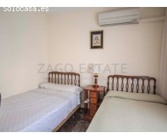 Venta piso en centro Benidorm con vistas laterales al mar
