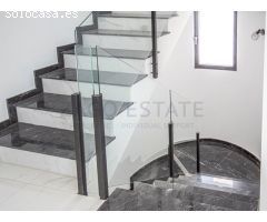 Alquiler Imprecionante Chalet en Finestrat