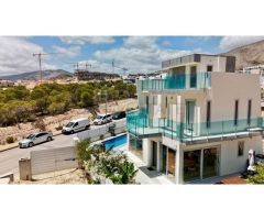 Villa de Lujo en Venta en Finestrat