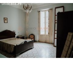 Casa Señorial en Venta en Canals
