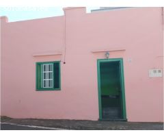 Casa Terrera de dos dormitorios en venta