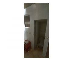Casa terrera de dos plantas (local, vivienda y azotea) en Lomo Blanco