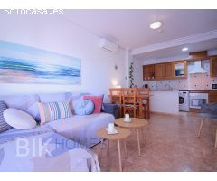 Fantástico apartamento de 2 dormitorios a solo 300 m del mar.