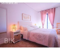 Fantástico apartamento de 2 dormitorios a solo 300 m del mar.