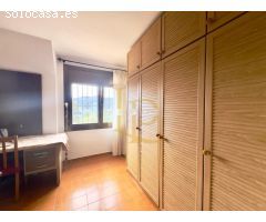 PRECIOSA CASA DE SIETE HABITACIONES MUY LUMINOSA CON JARDÍN